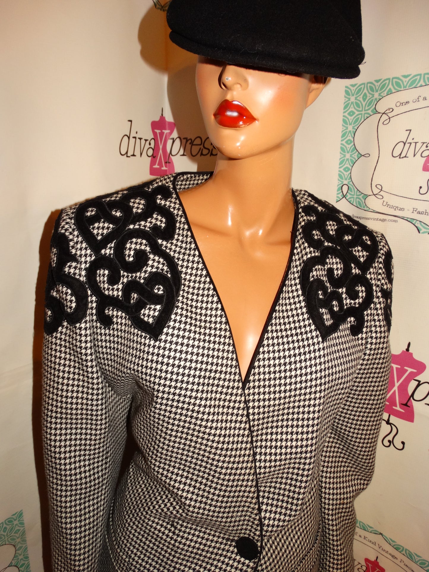 Vintage John Meyers Black/White Blazer Size XL