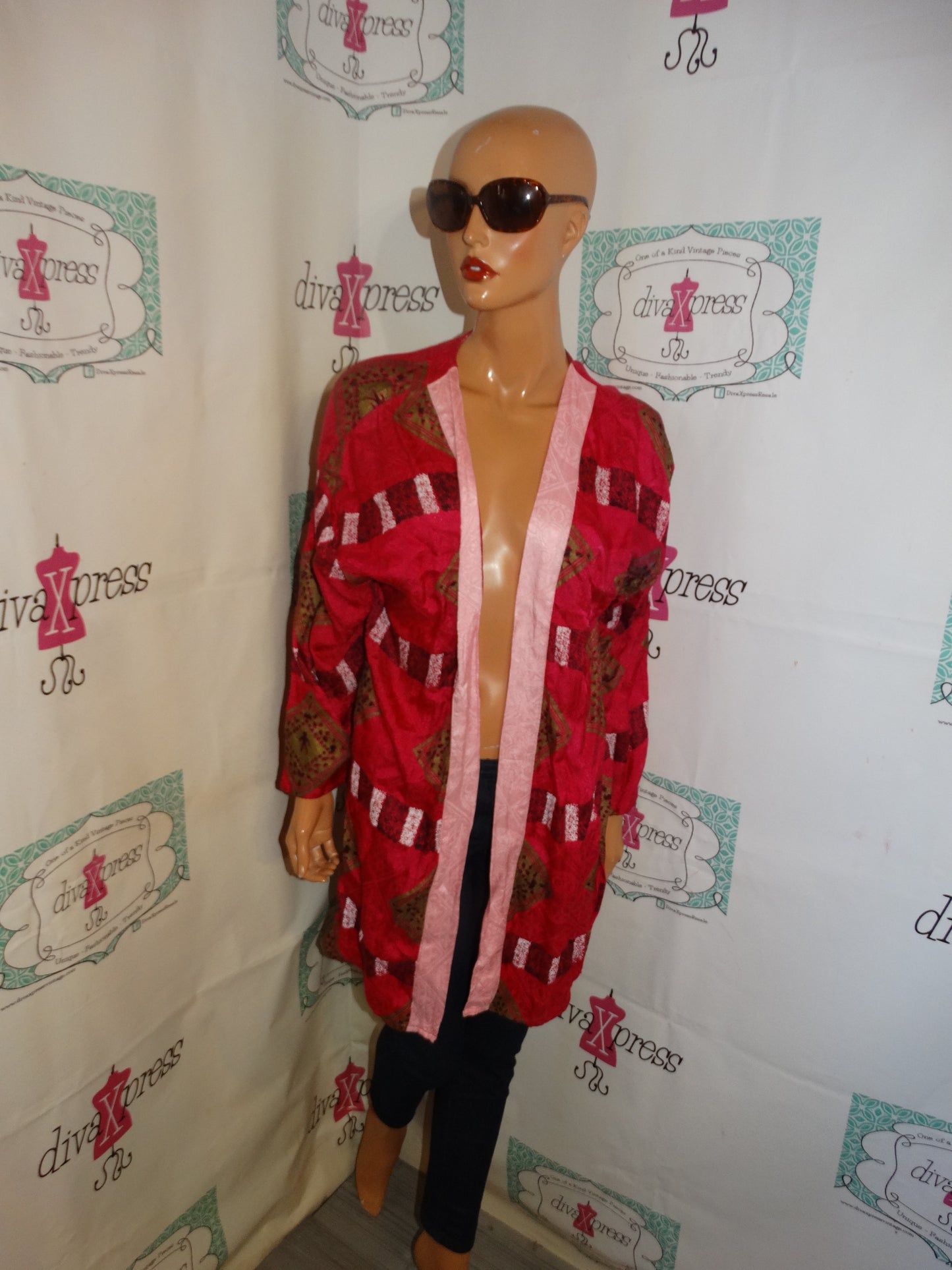 Vintage Simpy Heritage Pink/Gold Throw Size L