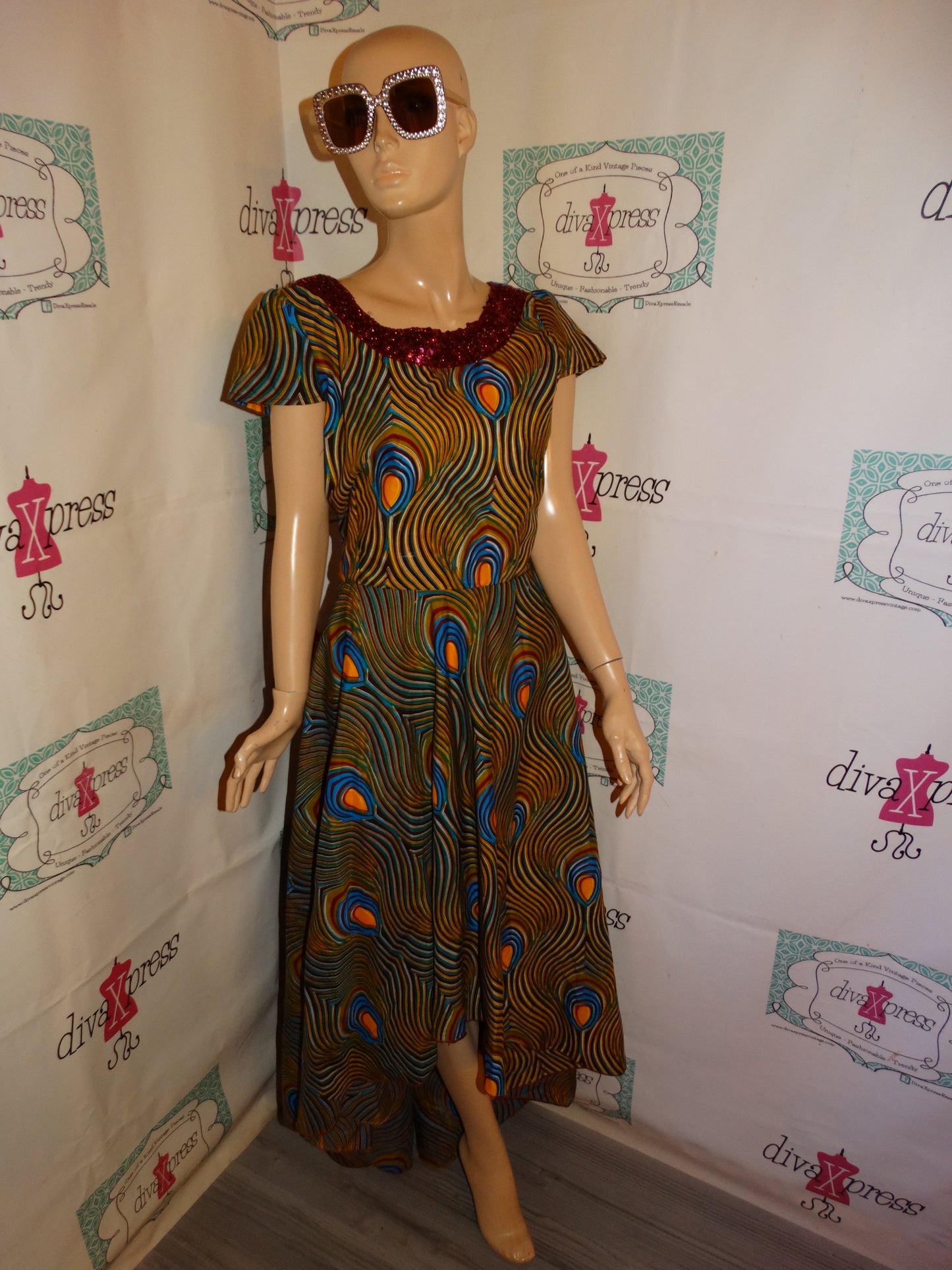 Vintage yellow/Burgundy  African Style Dress Size L