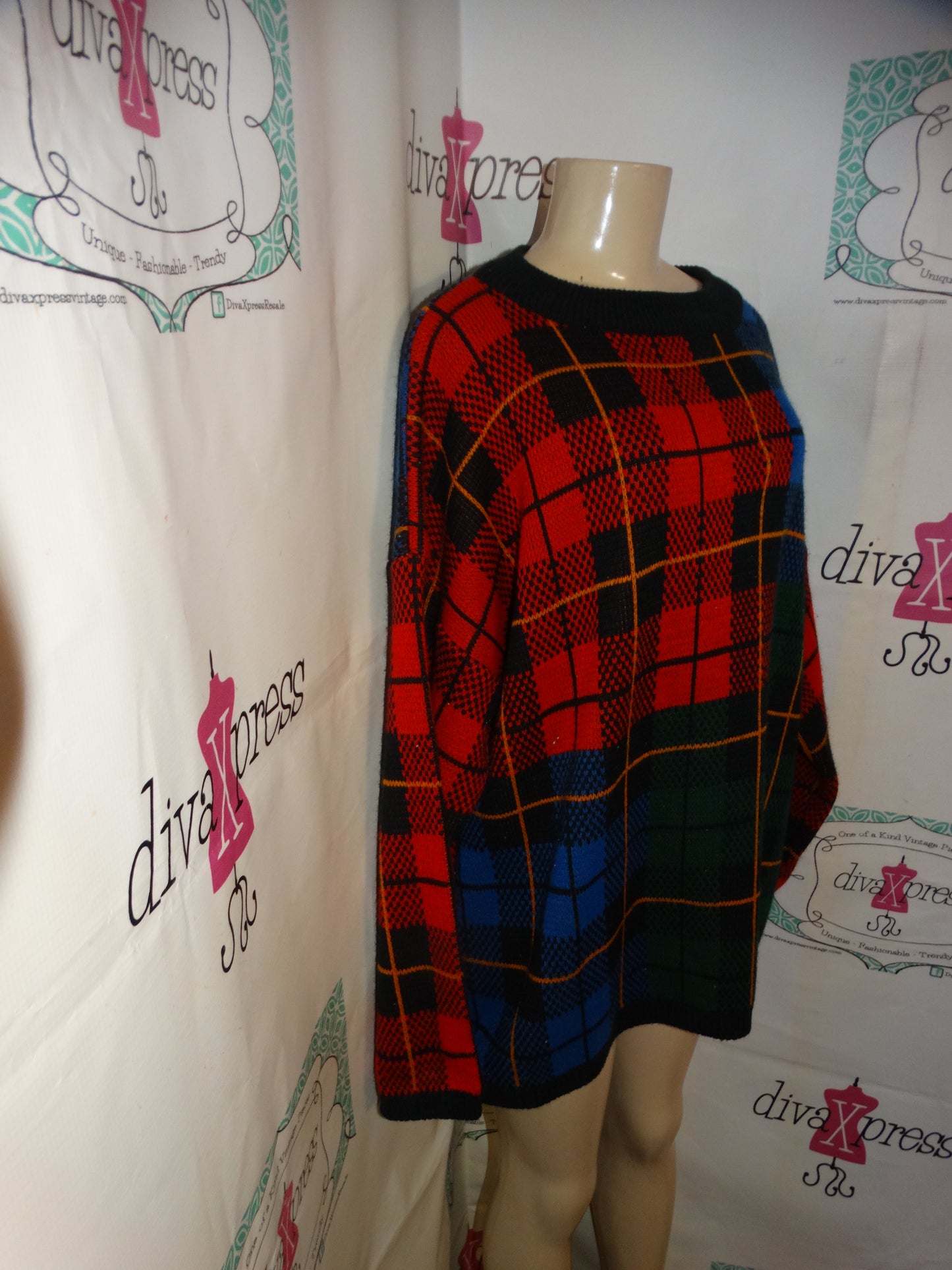 Vintage REd/Black Green Plaid Sweater Size 2x