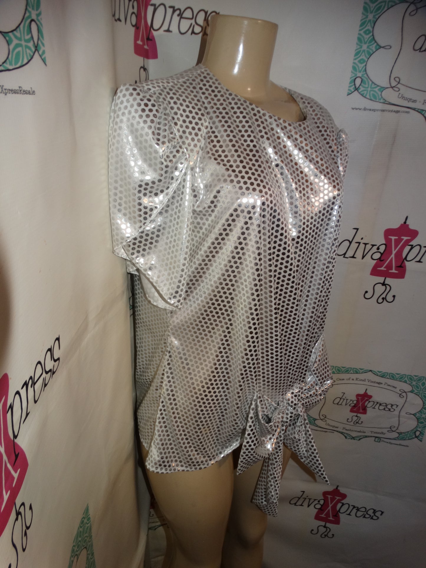 Vintage Rob Hill White/Silver Bow Blouse Size L