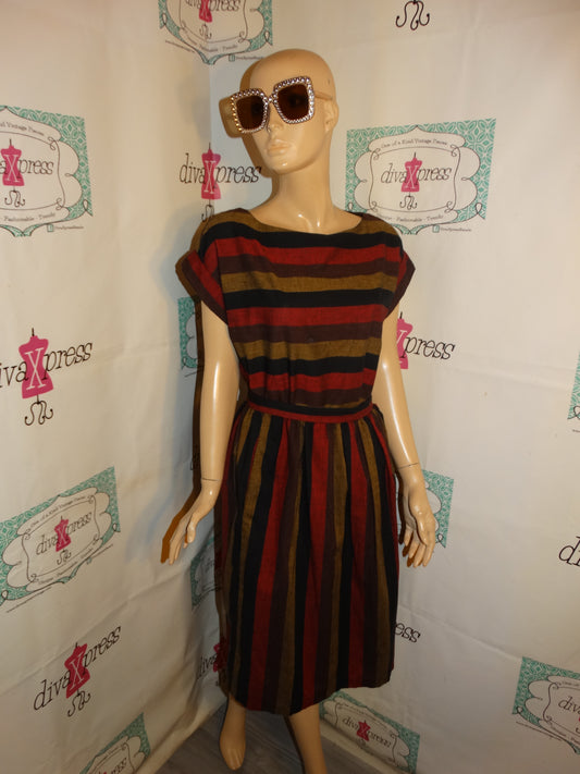 Vintage Tan/Red 2 Piece Skirt Set Size S