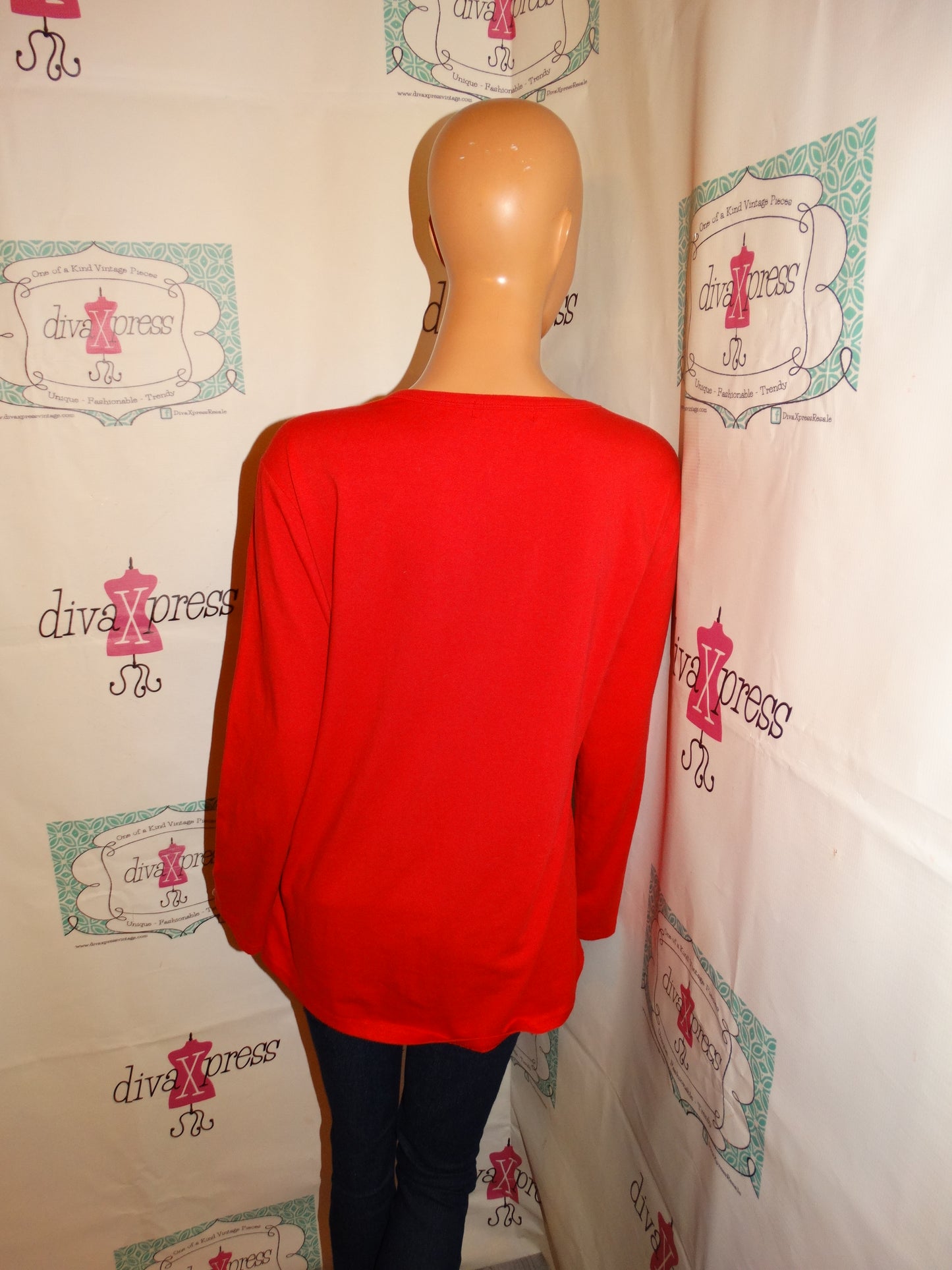 YSL Red Top Size XL