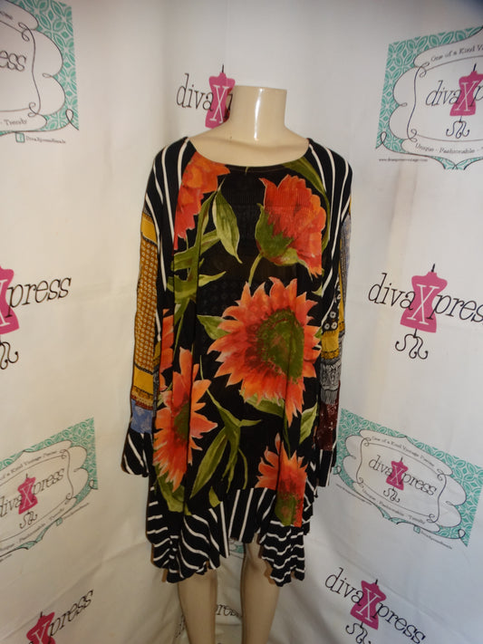 Vintage Mothing Machees Black/White Floral Patch Top Size 3x