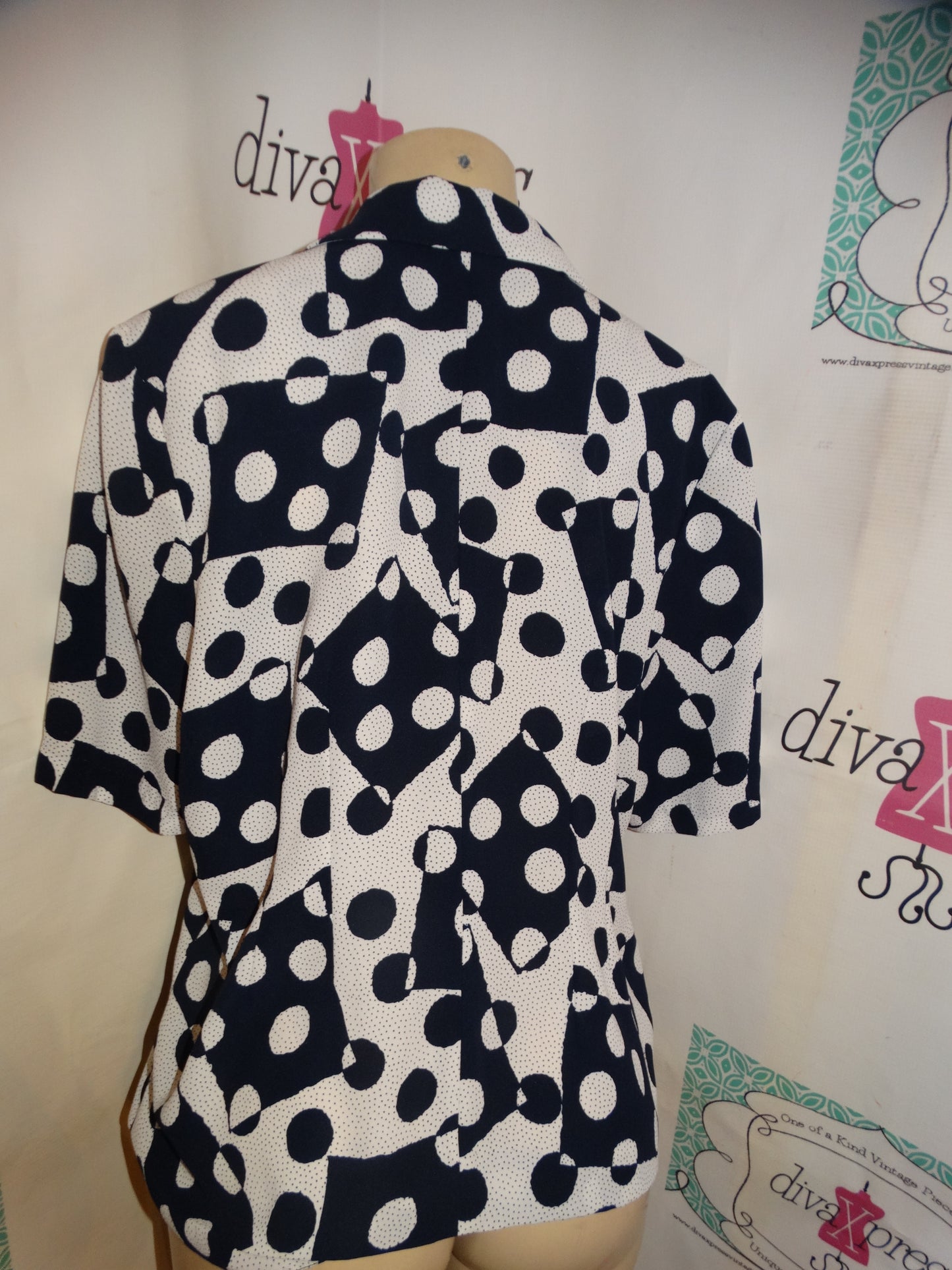 Vintage You Hymon Blue/White Polka Dot Top Size XL