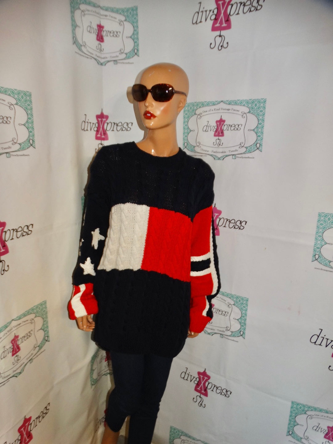 Vintage Tommy Hilfiger Blue/Red/White Sweater Size 1x