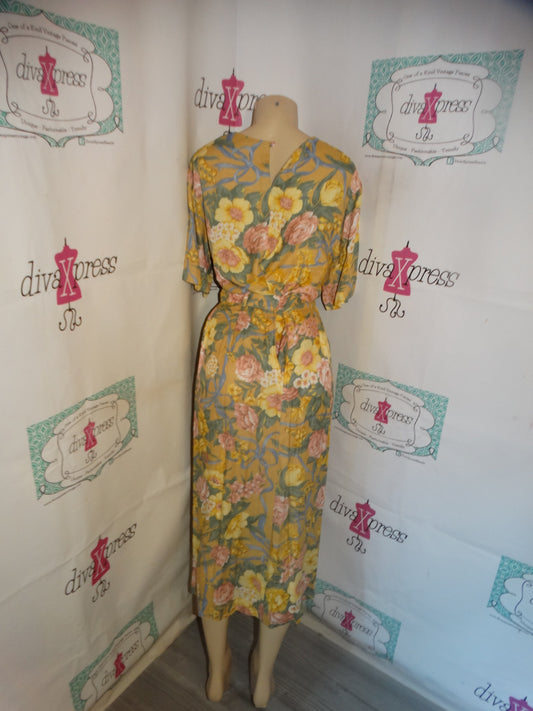 Vintage JH Collectibles Tan/Yellow Floral 2 Piece Skirt Set Size M