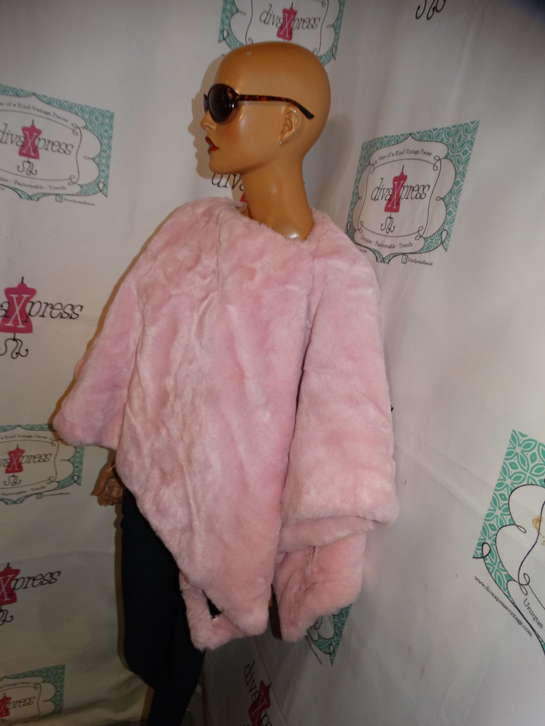 Vintage Pink Heavy Poncho 1 Size Fits All!!