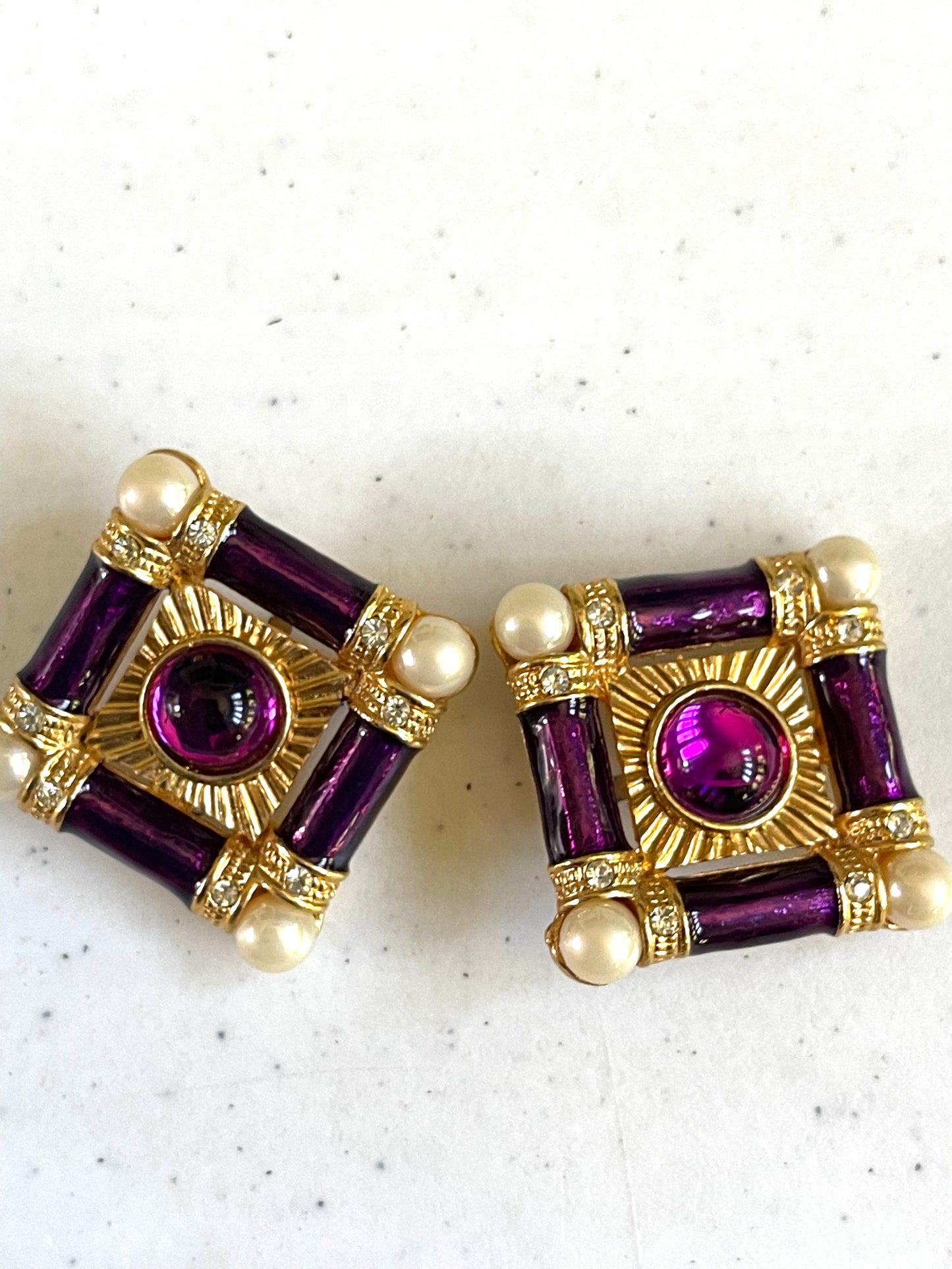 Vintage Purple/Gold Clip On Earrings  (Shipping INCLUDED IN PRICE)